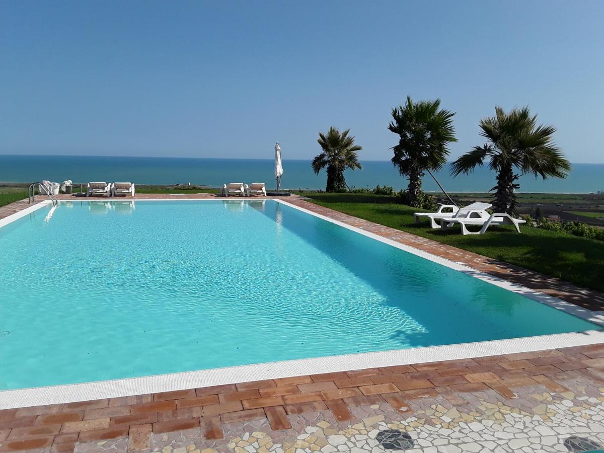 Villa In Collina Sul Mare... Montenero di Bisaccia Exterior foto