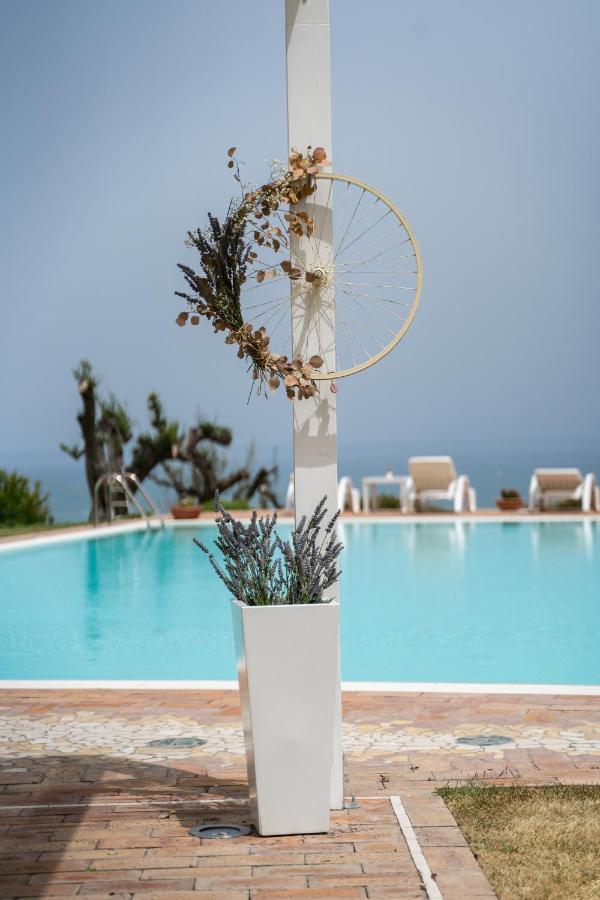 Villa In Collina Sul Mare... Montenero di Bisaccia Exterior foto